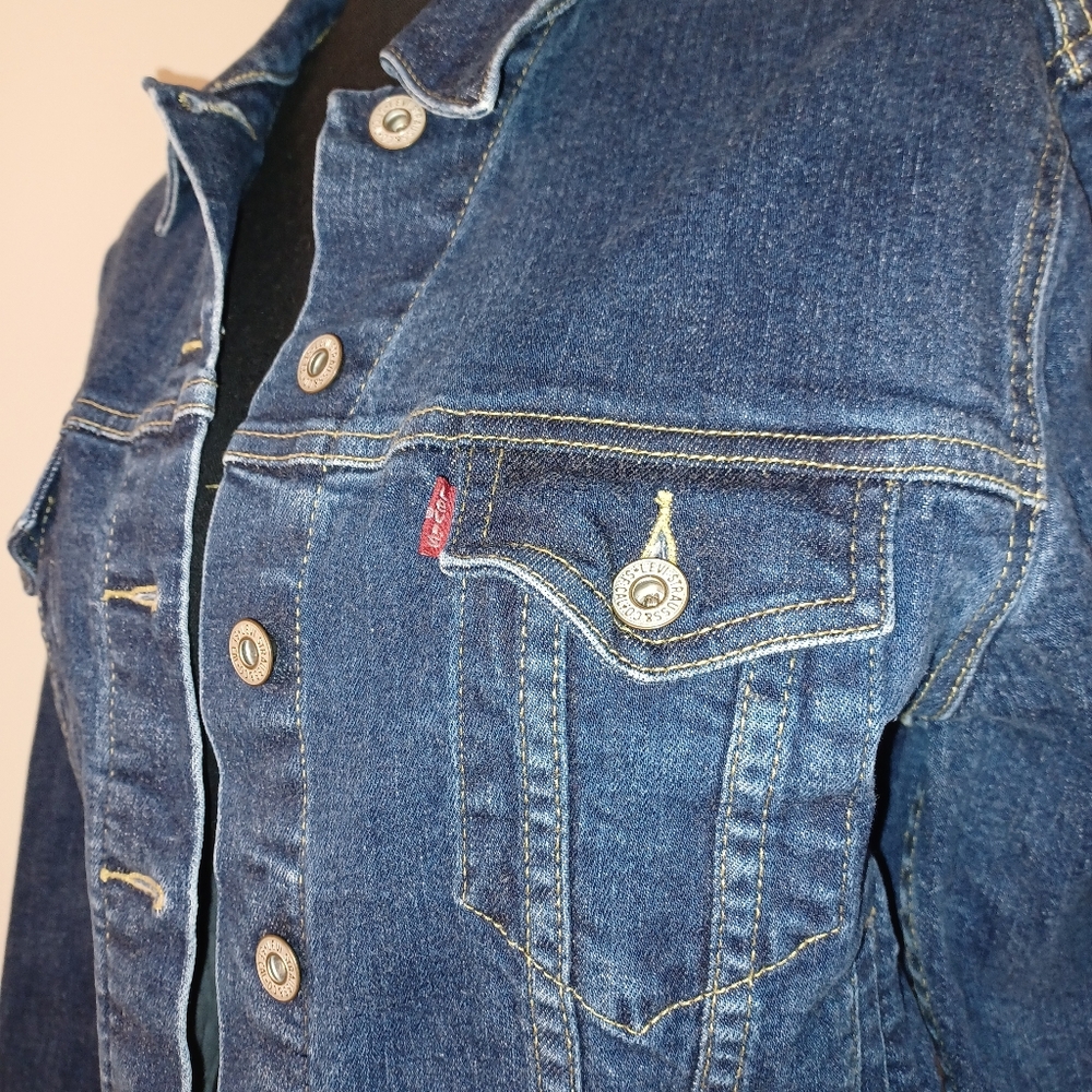 Levi's Dry Goods Cropped Denim Jean Jacket Women's Sz Medium VTG - Picture 2 of 7